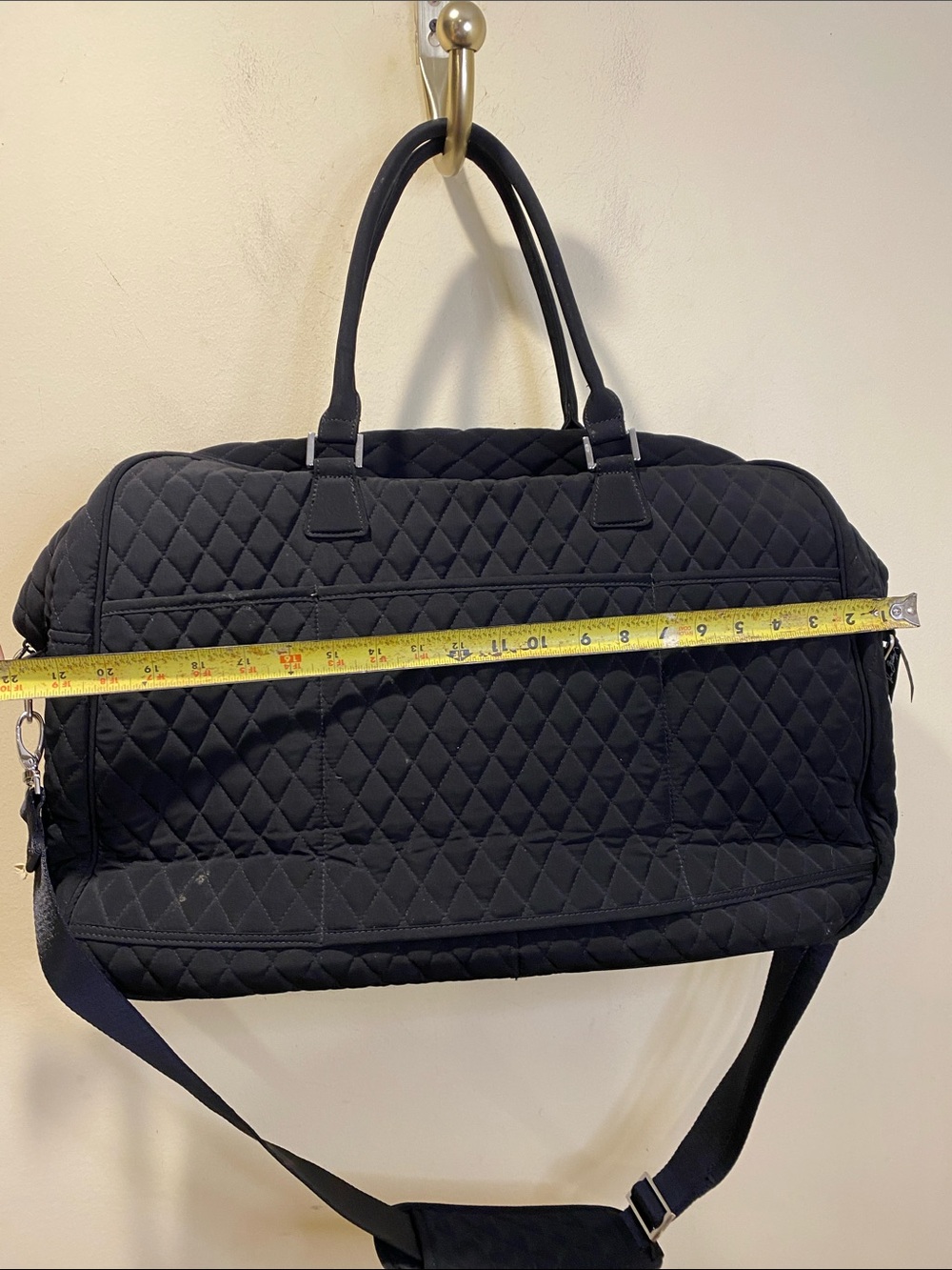 Vera Bradley Quilted Grand Black Travel Tote Bag With Long Strap - Picture 13 of 14